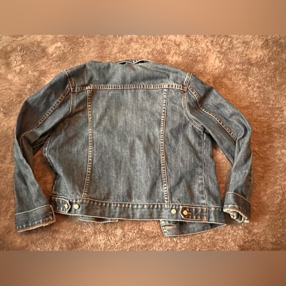 J Crew dark wash Jean Jacket. - Picture 3 of 3